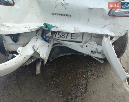 Білий Сітроен С4, об'ємом двигуна 1.56 л та пробігом 236 тис. км за 3850 $, фото 6 на Automoto.ua