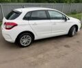 Белый Ситроен С4, объемом двигателя 1.6 л и пробегом 168 тыс. км за 6300 $, фото 2 на Automoto.ua