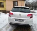 Белый Ситроен С4, объемом двигателя 1.6 л и пробегом 123 тыс. км за 7200 $, фото 3 на Automoto.ua