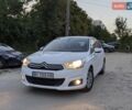 Белый Ситроен С4, объемом двигателя 1.56 л и пробегом 293 тыс. км за 5900 $, фото 1 на Automoto.ua