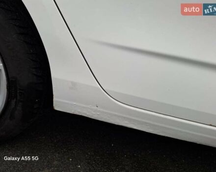 Сітроен С4 2012 у Львові на Automoto.ua Білий Сітроен С4, об'ємом двигуна 1.56 л та пробігом 280 тис. км за 5800 $, фото 13 на Automoto.ua