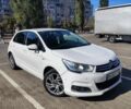 Белый Ситроен С4, объемом двигателя 1.56 л и пробегом 192 тыс. км за 6000 $, фото 1 на Automoto.ua