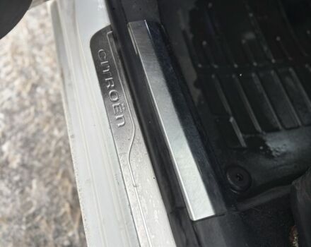 Белый Ситроен С4, объемом двигателя 1.6 л и пробегом 229 тыс. км за 7700 $, фото 10 на Automoto.ua