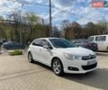 Белый Ситроен С4, объемом двигателя 1.56 л и пробегом 225 тыс. км за 6700 $, фото 2 на Automoto.ua