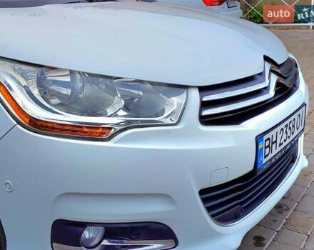 Білий Сітроен С4, об'ємом двигуна 1.56 л та пробігом 218 тис. км за 7700 $, фото 4 на Automoto.ua