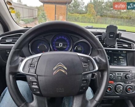 Сітроен С4 2012 у Львові на Automoto.ua Білий Сітроен С4, об'ємом двигуна 1.56 л та пробігом 280 тис. км за 5800 $, фото 19 на Automoto.ua
