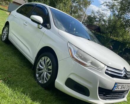 Ситроен С4 2012 в Городке на Automoto.ua Белый Ситроен С4, объемом двигателя 1.56 л и пробегом 282 тыс. км за 6300 $, фото 4 на Automoto.ua