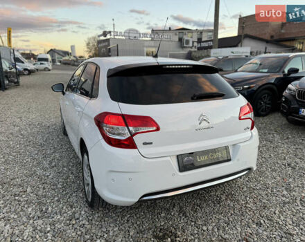 Ситроен С4 2012 в Ивано-Франковске на Automoto.ua Белый Ситроен С4, объемом двигателя 1.56 л и пробегом 263 тыс. км за 7300 $, фото 9 на Automoto.ua