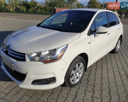 Білий Сітроен С4, об'ємом двигуна 1.6 л та пробігом 156 тис. км за 8000 $, фото 6 на Automoto.ua