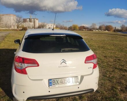 Белый Ситроен С4, объемом двигателя 1.6 л и пробегом 205 тыс. км за 6500 $, фото 4 на Automoto.ua
