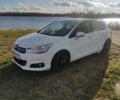 Белый Ситроен С4, объемом двигателя 1.6 л и пробегом 205 тыс. км за 6500 $, фото 1 на Automoto.ua