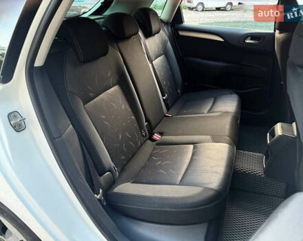 Белый Ситроен С4, объемом двигателя 1.6 л и пробегом 182 тыс. км за 6990 $, фото 10 на Automoto.ua