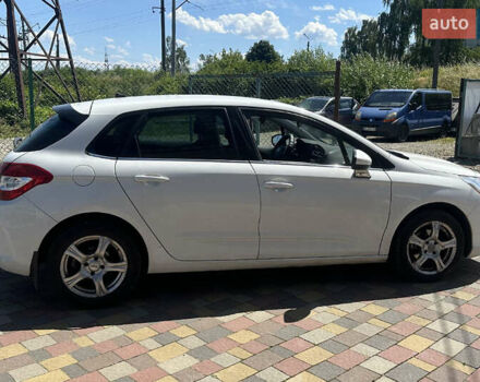 Білий Сітроен С4, об'ємом двигуна 1.56 л та пробігом 219 тис. км за 7000 $, фото 7 на Automoto.ua
