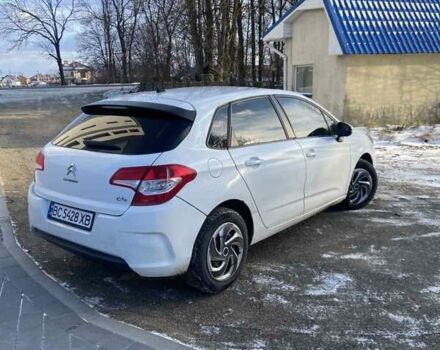 Белый Ситроен С4, объемом двигателя 1.6 л и пробегом 243 тыс. км за 4950 $, фото 5 на Automoto.ua
