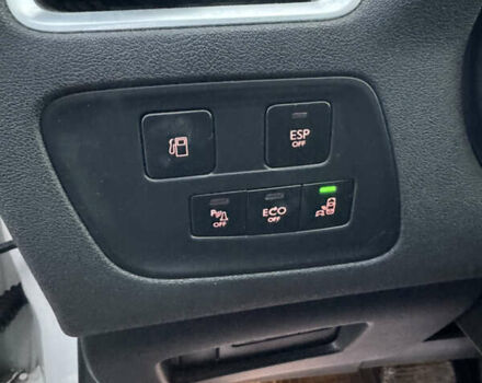 Ситроен С4 2012 в Ивано-Франковске на Automoto.ua Белый Ситроен С4, объемом двигателя 1.56 л и пробегом 263 тыс. км за 7300 $, фото 17 на Automoto.ua