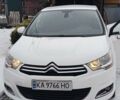 Белый Ситроен С4, объемом двигателя 1.6 л и пробегом 123 тыс. км за 7200 $, фото 1 на Automoto.ua