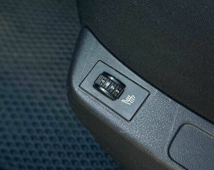 Белый Ситроен С4, объемом двигателя 1.6 л и пробегом 182 тыс. км за 6990 $, фото 20 на Automoto.ua