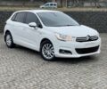 Белый Ситроен С4, объемом двигателя 1.6 л и пробегом 216 тыс. км за 9000 $, фото 2 на Automoto.ua