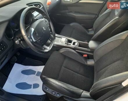 Білий Сітроен С4, об'ємом двигуна 1.6 л та пробігом 156 тис. км за 8000 $, фото 14 на Automoto.ua