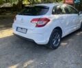 Ситроен С4 2012 в Ужгороде на Automoto.ua Белый Ситроен С4, объемом двигателя 1.6 л и пробегом 139 тыс. км за 7650 $, фото 2 на Automoto.ua