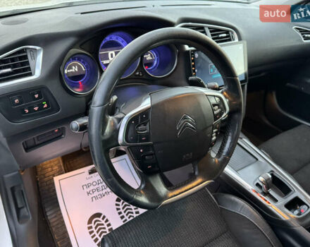 Ситроен С4 2012 в Ивано-Франковске на Automoto.ua Белый Ситроен С4, объемом двигателя 1.56 л и пробегом 263 тыс. км за 7300 $, фото 19 на Automoto.ua