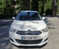 Белый Ситроен С4, объемом двигателя 1.6 л и пробегом 204 тыс. км за 6900 $, фото 2 на Automoto.ua