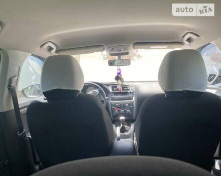 Ситроен С4 2012 в Городке на Automoto.ua Белый Ситроен С4, объемом двигателя 1.56 л и пробегом 282 тыс. км за 6300 $, фото 12 на Automoto.ua