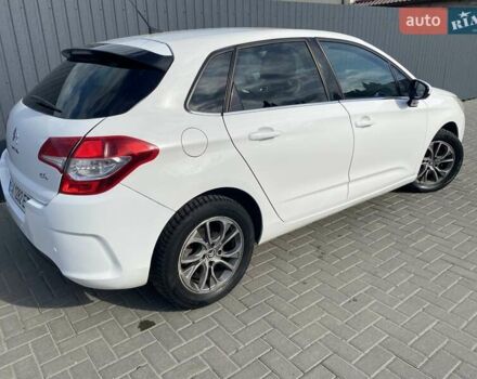 Белый Ситроен С4, объемом двигателя 1.6 л и пробегом 188 тыс. км за 5900 $, фото 3 на Automoto.ua