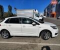 Белый Ситроен С4, объемом двигателя 1.56 л и пробегом 192 тыс. км за 6000 $, фото 2 на Automoto.ua