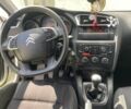 Білий Сітроен С4, об'ємом двигуна 1.56 л та пробігом 282 тис. км за 5000 $, фото 10 на Automoto.ua
