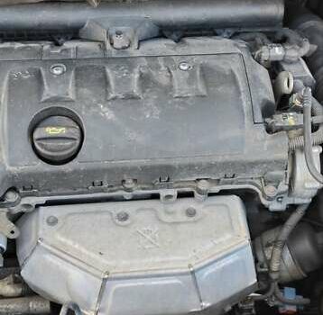 Белый Ситроен С4, объемом двигателя 1.6 л и пробегом 205 тыс. км за 6500 $, фото 21 на Automoto.ua