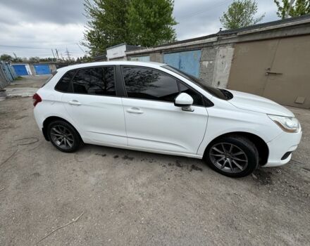 Белый Ситроен С4, объемом двигателя 1.6 л и пробегом 160 тыс. км за 7700 $, фото 2 на Automoto.ua