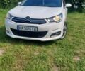 Белый Ситроен С4, объемом двигателя 1.6 л и пробегом 219 тыс. км за 7071 $, фото 1 на Automoto.ua
