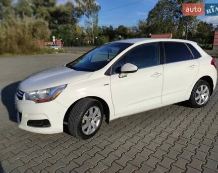 Білий Сітроен С4, об'ємом двигуна 1.6 л та пробігом 156 тис. км за 8000 $, фото 13 на Automoto.ua