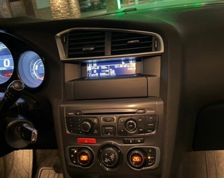 Белый Ситроен С4, объемом двигателя 1.56 л и пробегом 190 тыс. км за 5500 $, фото 31 на Automoto.ua