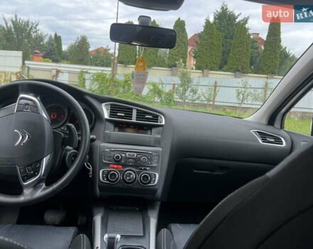 Білий Сітроен С4, об'ємом двигуна 1.6 л та пробігом 285 тис. км за 5700 $, фото 22 на Automoto.ua
