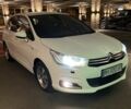 Белый Ситроен С4, объемом двигателя 1.6 л и пробегом 202 тыс. км за 6050 $, фото 3 на Automoto.ua