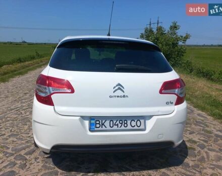 Белый Ситроен С4, объемом двигателя 1.6 л и пробегом 280 тыс. км за 6900 $, фото 3 на Automoto.ua