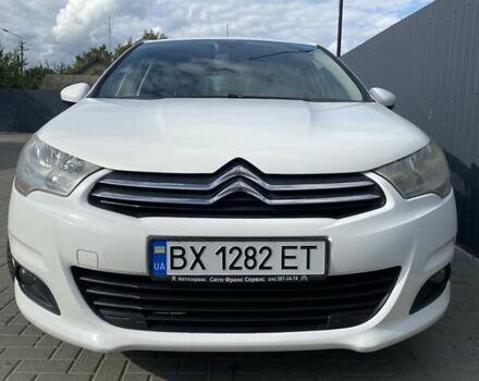 Белый Ситроен С4, объемом двигателя 1.6 л и пробегом 188 тыс. км за 5900 $, фото 1 на Automoto.ua