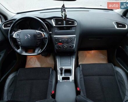 Білий Сітроен С4, об'ємом двигуна 1.56 л та пробігом 218 тис. км за 7700 $, фото 12 на Automoto.ua