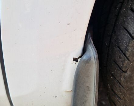 Белый Ситроен С4, объемом двигателя 1.6 л и пробегом 242 тыс. км за 5500 $, фото 18 на Automoto.ua