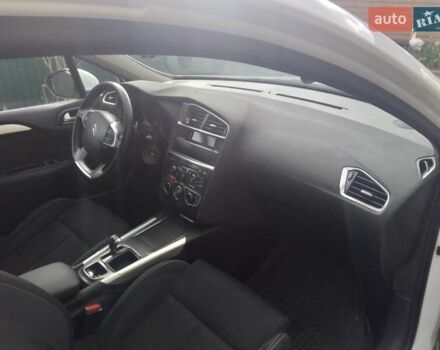 Білий Сітроен С4, об'ємом двигуна 1.6 л та пробігом 198 тис. км за 6900 $, фото 9 на Automoto.ua