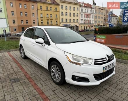 Белый Ситроен С4, объемом двигателя 1.59 л и пробегом 120 тыс. км за 7500 $, фото 2 на Automoto.ua