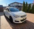 Белый Ситроен С4, объемом двигателя 1.59 л и пробегом 170 тыс. км за 6100 $, фото 1 на Automoto.ua