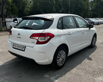 Белый Ситроен С4, объемом двигателя 1.6 л и пробегом 191 тыс. км за 6999 $, фото 6 на Automoto.ua