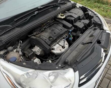 Белый Ситроен С4, объемом двигателя 1.59 л и пробегом 120 тыс. км за 7500 $, фото 16 на Automoto.ua