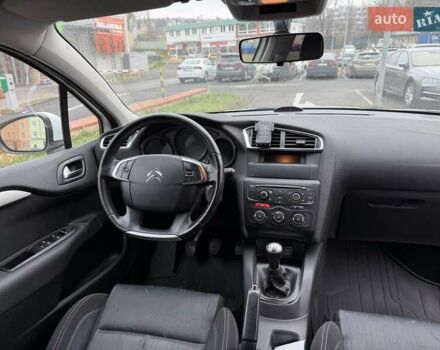 Белый Ситроен С4, объемом двигателя 1.59 л и пробегом 120 тыс. км за 7500 $, фото 20 на Automoto.ua