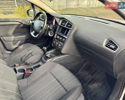 Білий Сітроен С4, об'ємом двигуна 1.6 л та пробігом 187 тис. км за 5300 $, фото 19 на Automoto.ua