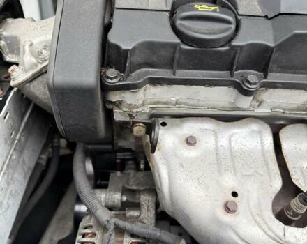 Белый Ситроен С4, объемом двигателя 1.59 л и пробегом 120 тыс. км за 7500 $, фото 15 на Automoto.ua