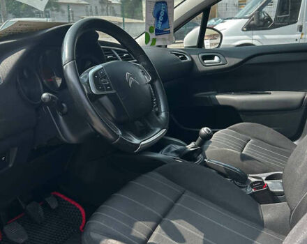 Белый Ситроен С4, объемом двигателя 1.6 л и пробегом 191 тыс. км за 6999 $, фото 10 на Automoto.ua